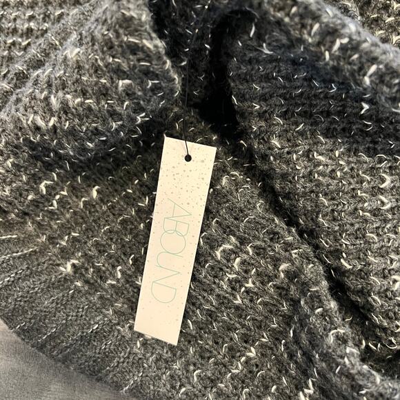 NEW Abound Grey Medium Charcoal Heather Sweater Size Medium - Picture 5 of 10